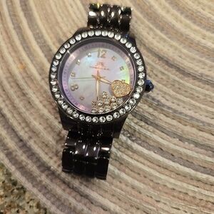 Plum Porsamo Bleu Women’s  Swarovski Crystal Bezel & Floating Heart New Battery
